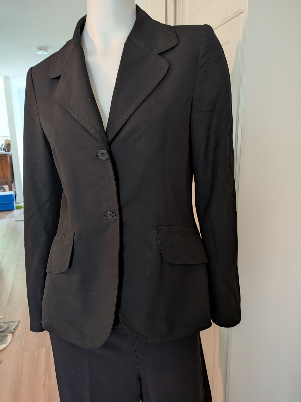 Classic Women's Black Tailored Blazer